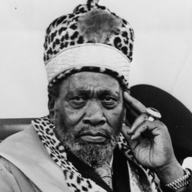 Kenyatta, Jomo